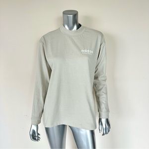 Adidas basketball long sleeve top size XS